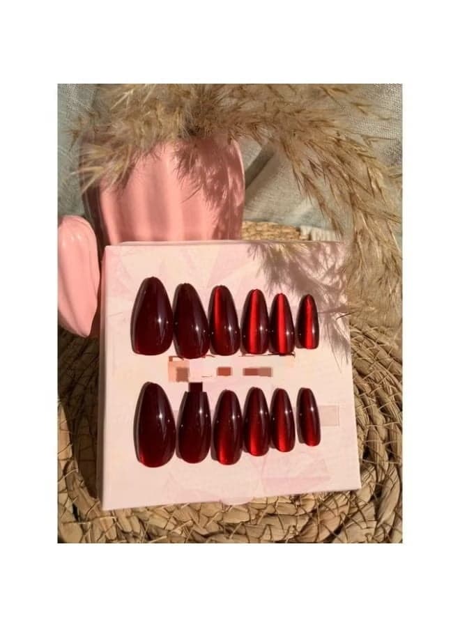 Press-on Nails - 12 Medium Pieces - Artificial Nails, Perfect for Parties, Comes with 1 Sheet of Double-Sided Adhesive - Oval Shape Nail Art