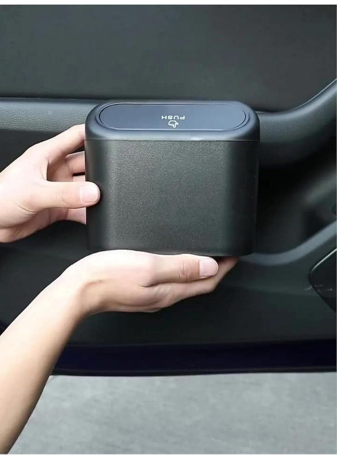 Plastic Car Trash Can with Lid – Mini Manual-Lift Vehicle Trash Bin, Car Garbage Organizer for Auto, Home, and Office (٥)