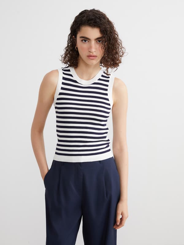 Crew Neck Striped Women's Knitwear Sweater Vest