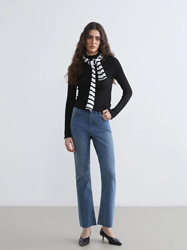 Crop Flare Women's Jean Pants