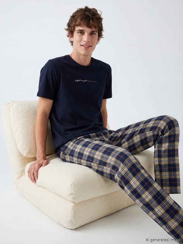 Standard Fit Plaid Men's Pyjamas Set