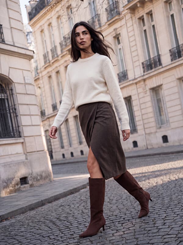 High Waisted Slit Detail Pencil Skirt